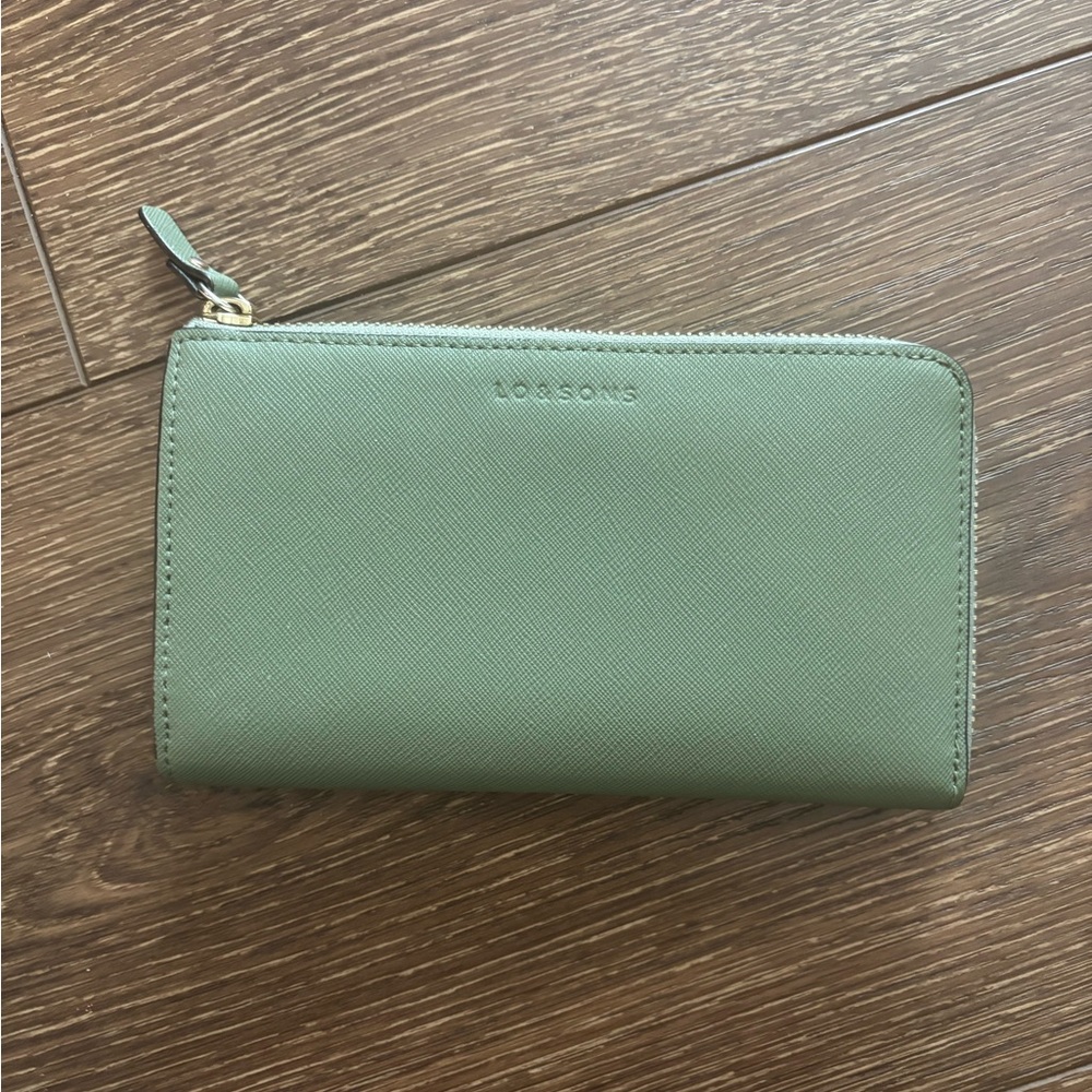 Lo & Sons Sage Green Saffiano Leather Wallet